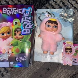 Bratzillaz Pink Plush Keychain Doll - Bratz Bratzillaz Collectible